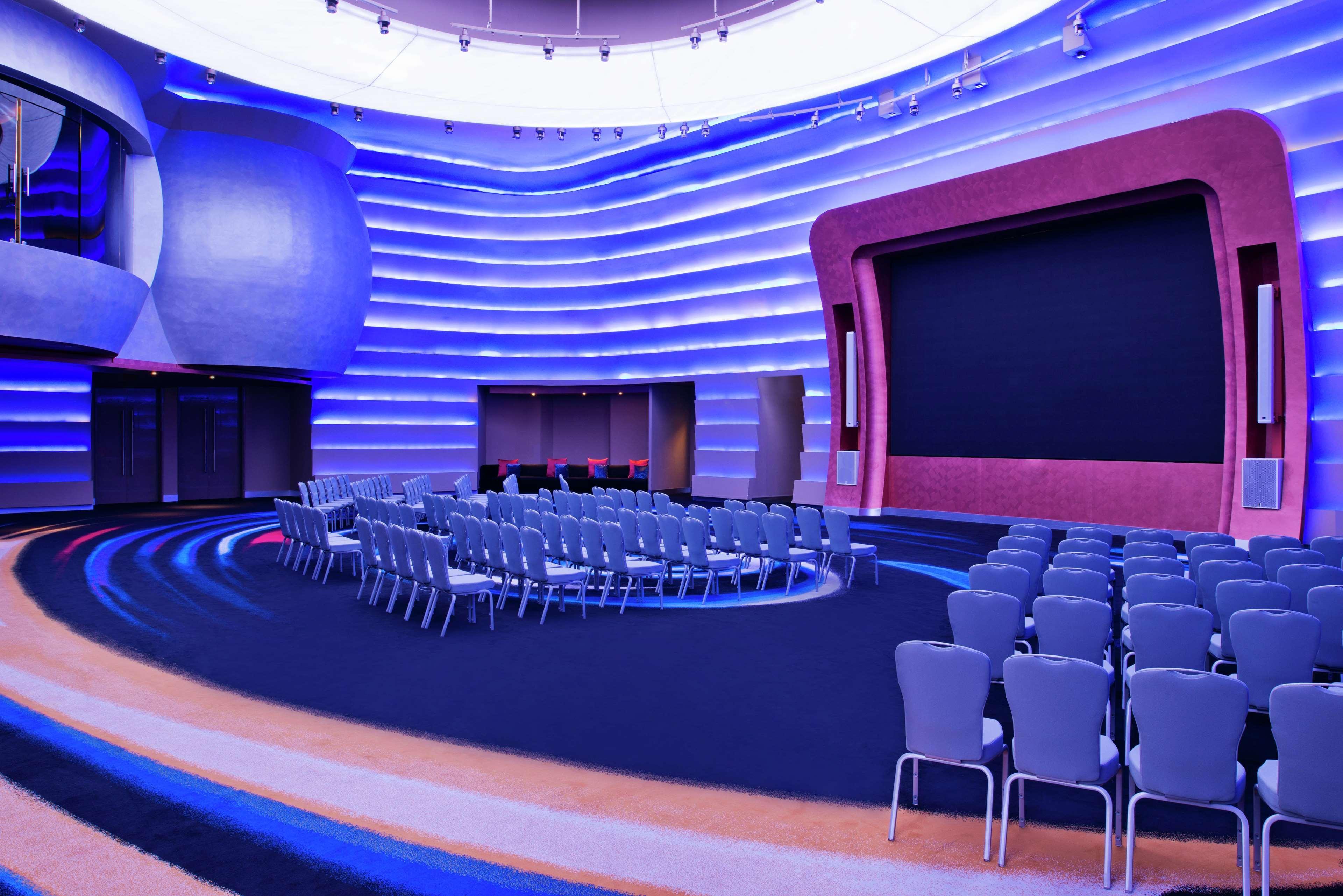 V Hotel Dubai, Curio Collection By Hilton Экстерьер фото The main auditorium
