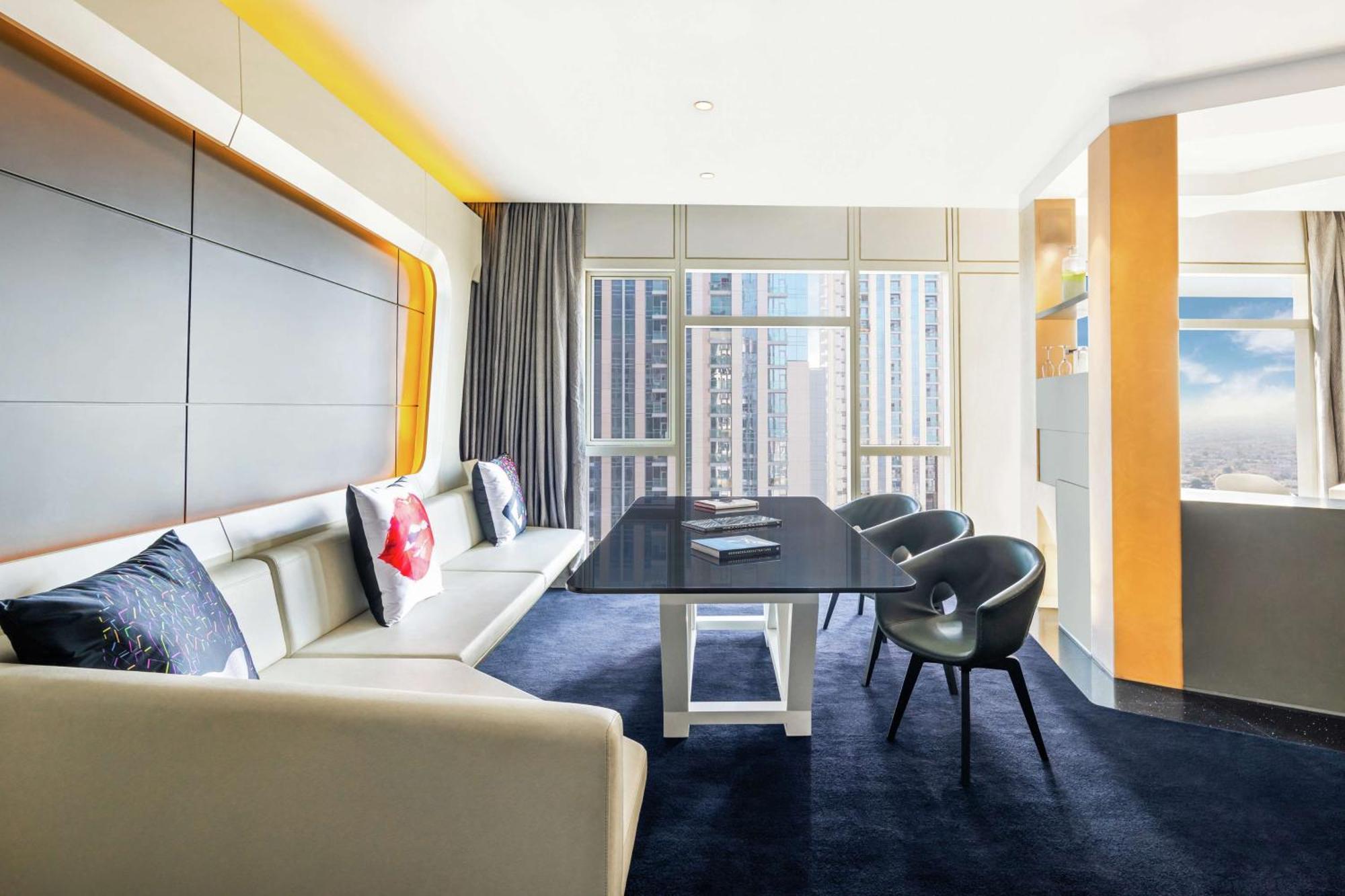 V Hotel Dubai, Curio Collection By Hilton Экстерьер фото A suite at the hotel