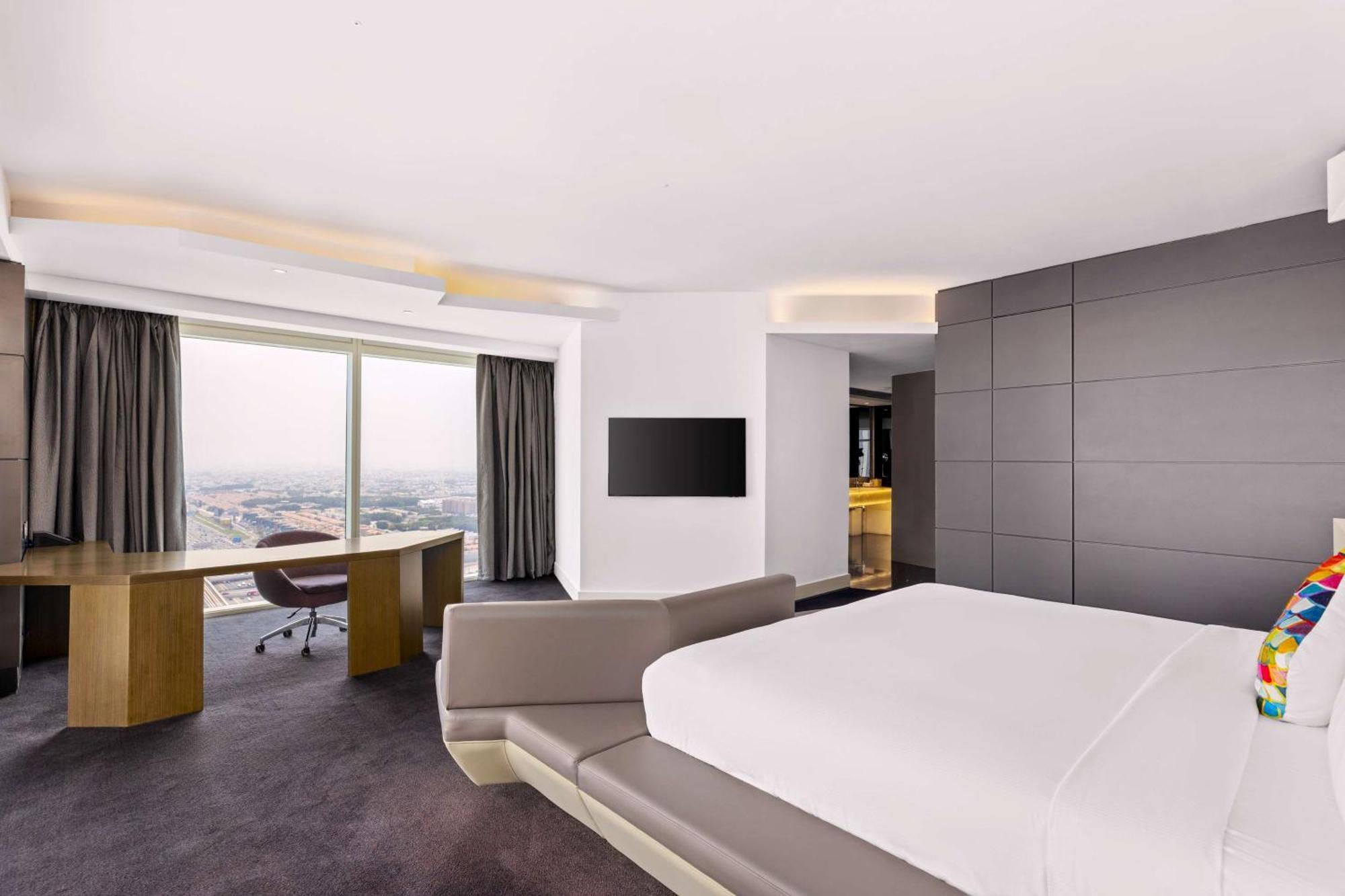 V Hotel Dubai, Curio Collection By Hilton Экстерьер фото